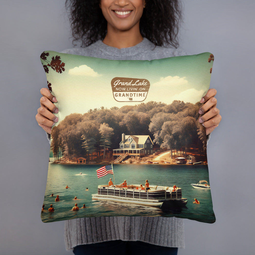 ON GRANDTIME 2 custom lake scenes on a comfortable pillow