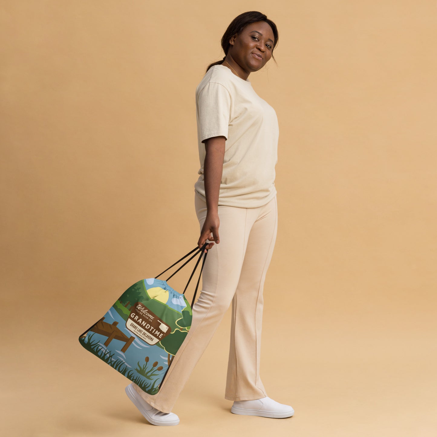 ON GRANDTIME Lake Scene Drawstring Gear Bag