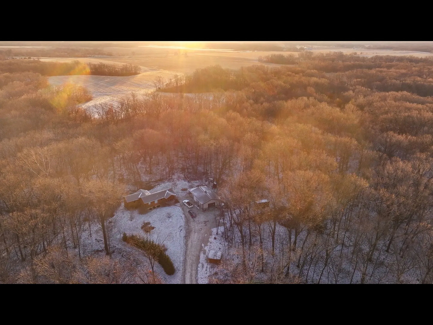 105± Acres with Cabin and Prime Hunting | Adams County, Illinois