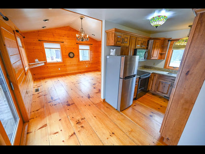 105± Acres with Cabin and Prime Hunting | Adams County, Illinois