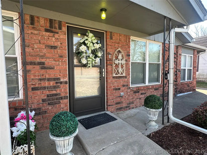 507 S 2nd ST Morris, OK 74445, Residential Property
