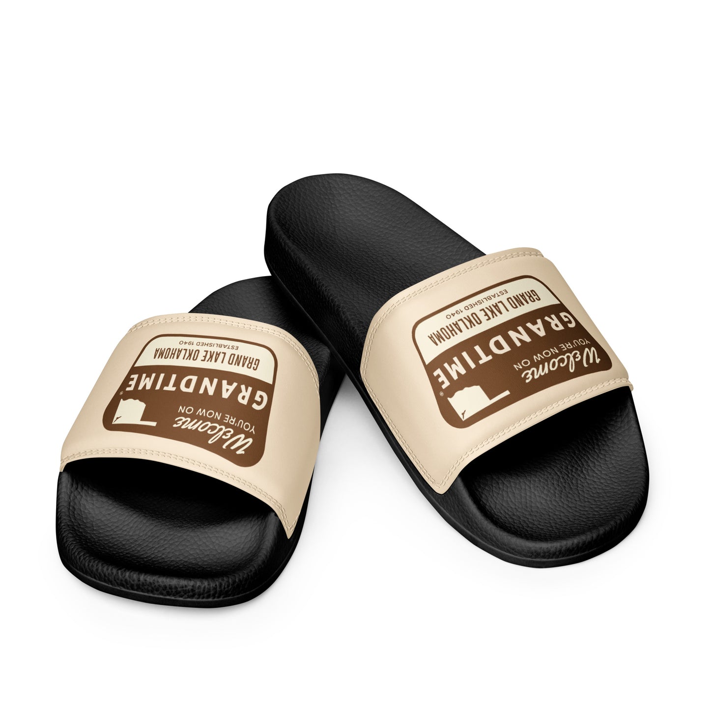 ON GRANDTIME National Forest Logo Design on extra comfy Men’s slides