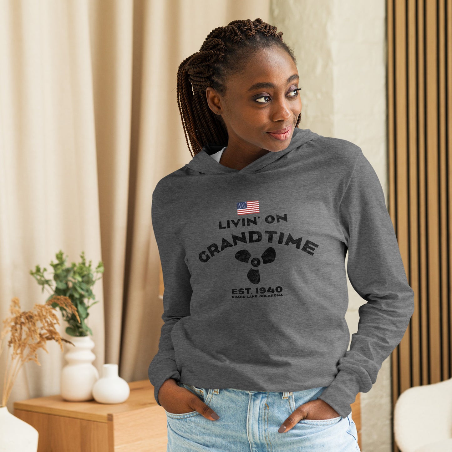 LIVIN' ON GRANDTIME Breathable Hooded long-sleeve tee